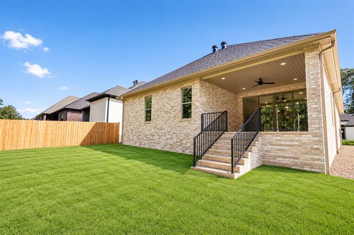 114 Kinley Loop — Rear elevation and sodded backyard