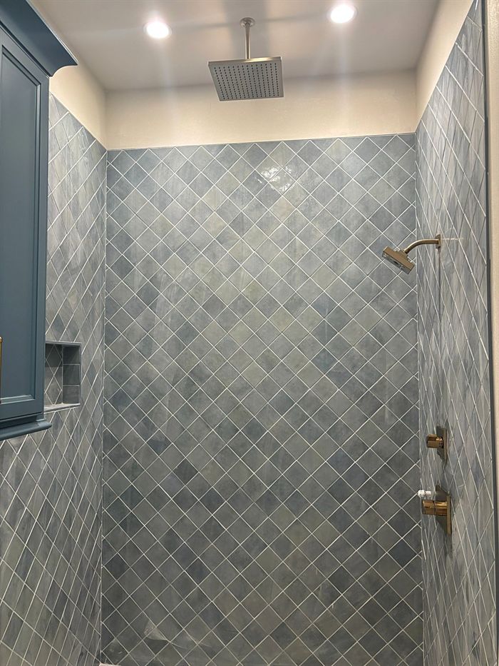 115 Bear Den Court &mdash; Green tile shower with brass fittings